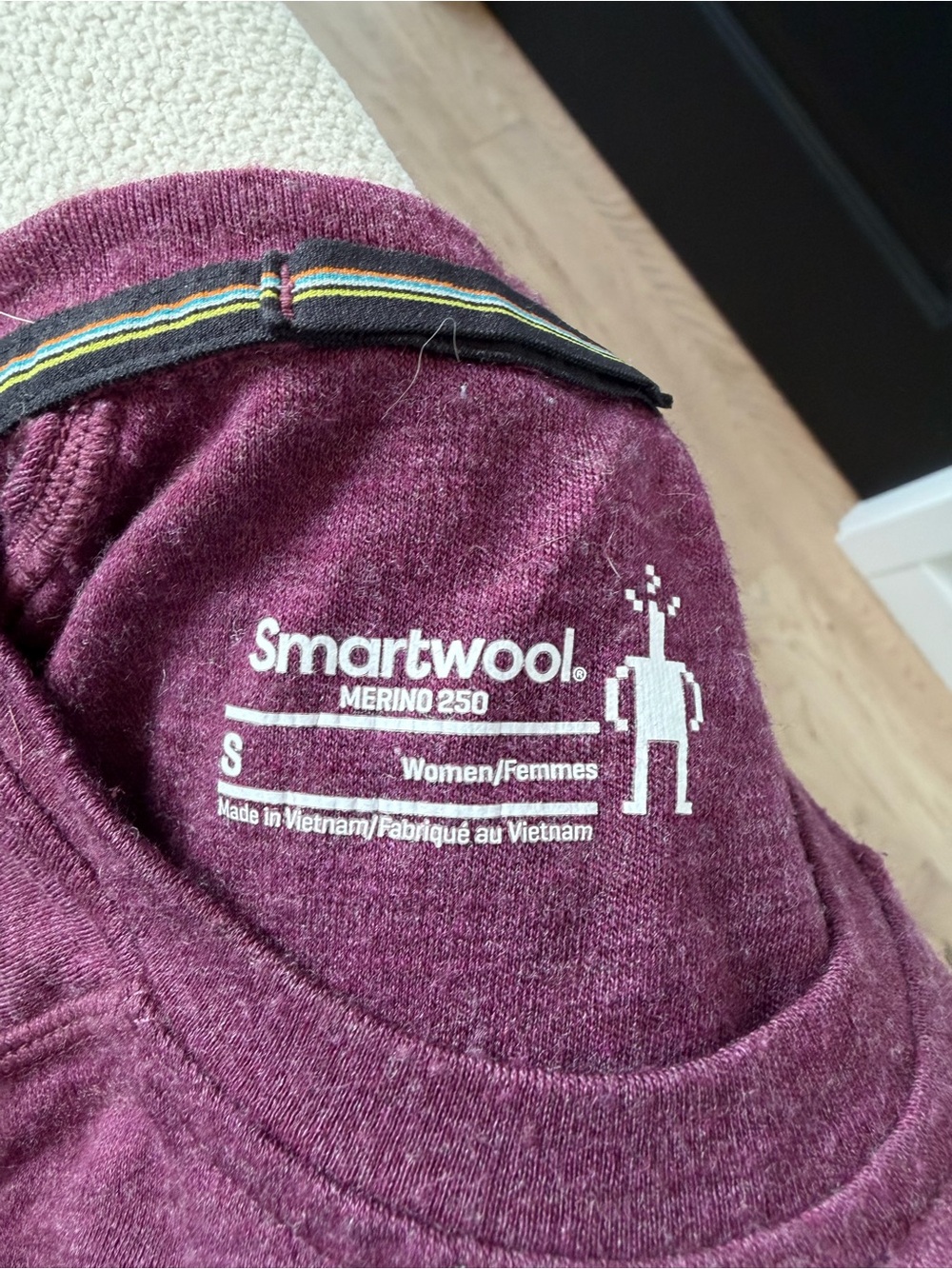 Smartwool Merino Size Small - Picture 4 of 4